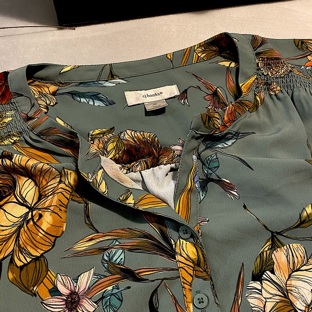 (Sold)Autumn floral top